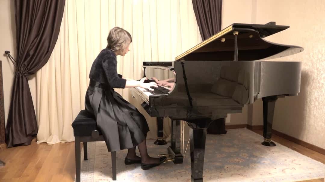 Carla Ungureanu - Live