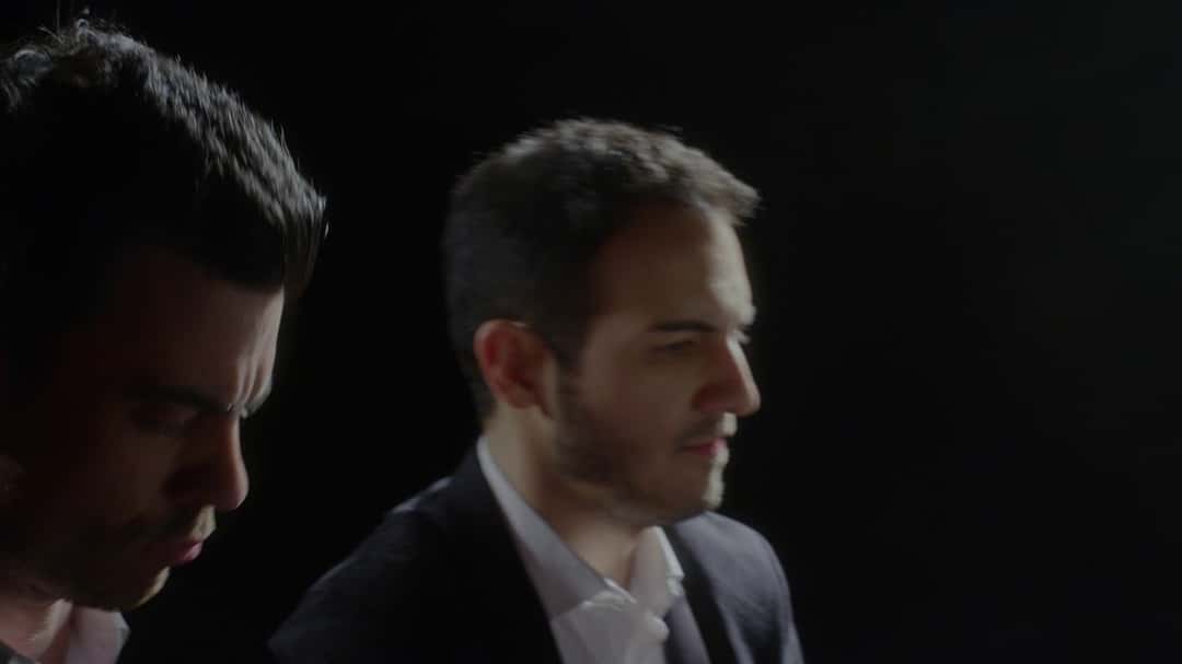 Dinu Mihailescu & Philippe Boaron - S. RACHMANINOV, Suite op.11 for piano 4 hands : Thème russe