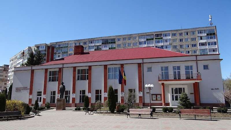 Casa de Cultură "Mihail Sadoveanu" Pașcani, Pașcani