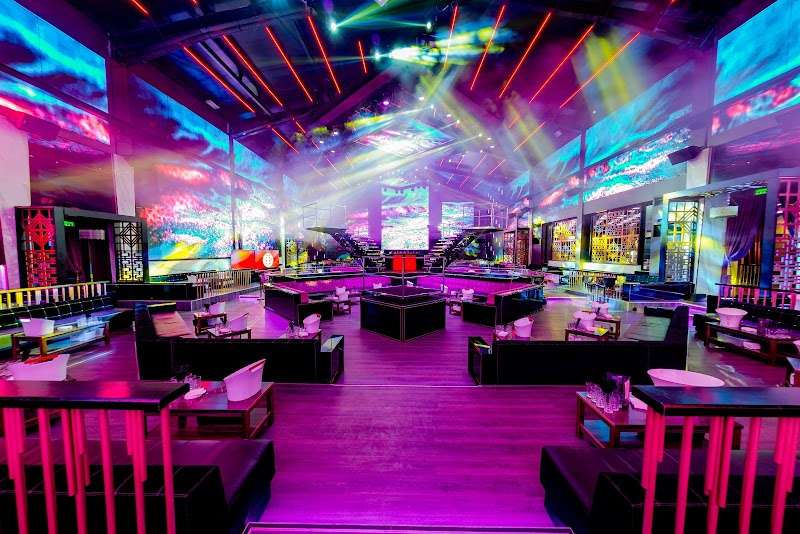 OXYA Club, București