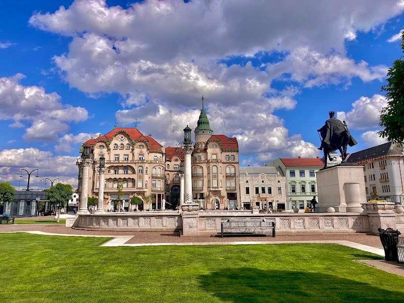 Piata Unirii, Oradea, Oradea