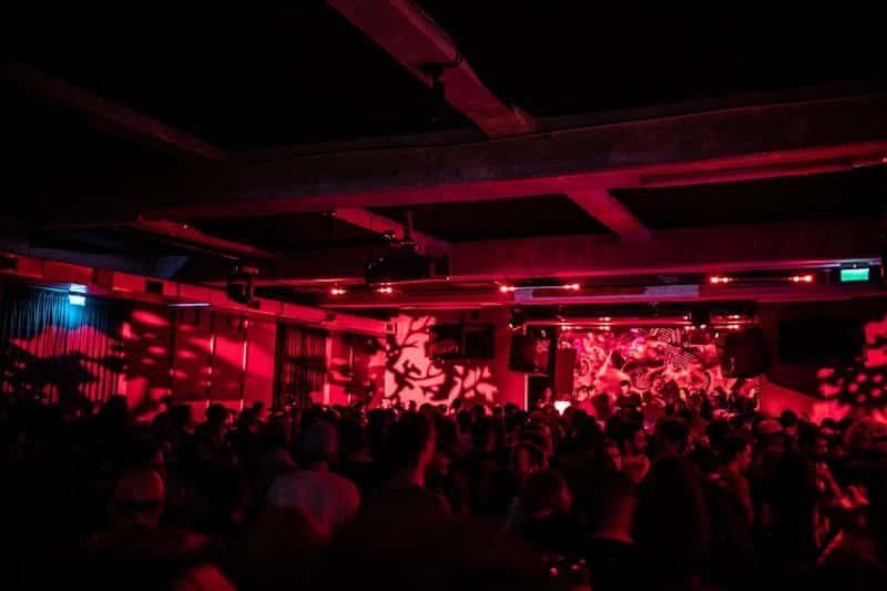 Club Guesthouse, București