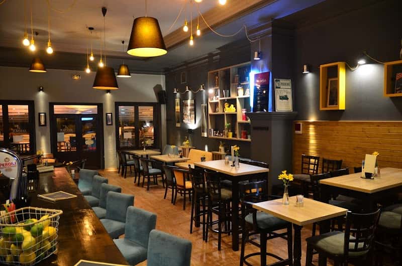 BRICKS brasserie & cafe, Făgăraș