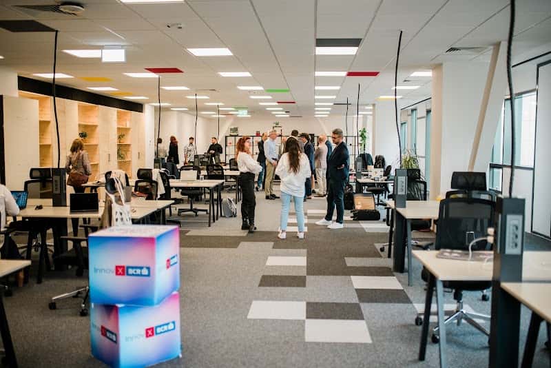 Cowork Timisoara, Calea Aradului, Nr. 11, în clădirea BCR, Timișoara