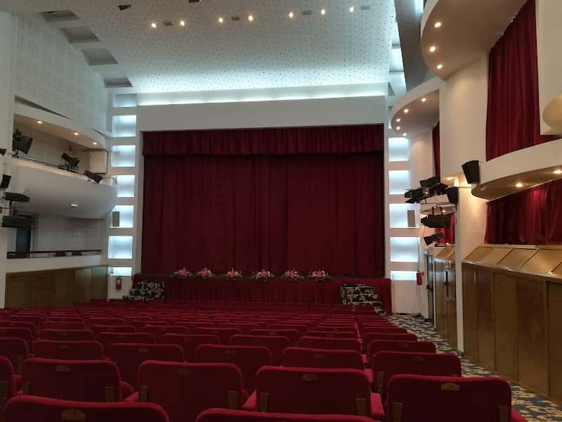 Povestea unui Magician cu Magicianul Iulian, la Sala Mare de Spectacole ,,Radu Beligan'' Ateneul din Iași, Iași